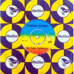 RAMAZAN CEYHANLI BİZ KADER KURBANIYIZ  ELİ TESBİHLİ