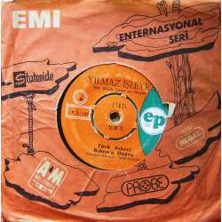 YILMAZ İŞLEYİCİ TÜRK ASKERİ KIBRISA DOĞRU  TUNA NEHRİ