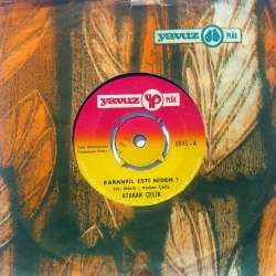 ATAKAN ÇELİK KARANFİL ESTİ NİDEM  BAŞINDA YAZMASI VAR