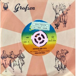 ZEKİ MÜREN SENEDE BİR GÜN - YEMİN ETTİM BİR KERRE