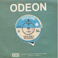 YAŞAR ÖZEL KABAHAT BENİM Mİ - AŞK OLSUN