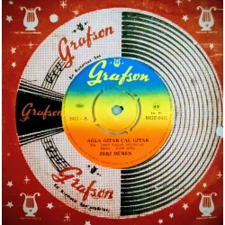 ZEKİ MÜREN AĞLA GİTAR ÇAL GİTAR - BİR KERRE BAKANLAR